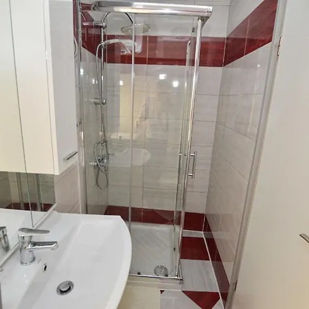 Apartment Charming In The Heart Of Rovinj, Steps From Carera Street Rovinj