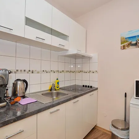 Charming In The Heart Of Rovinj, Steps From Carera Street Apartment Rovinj